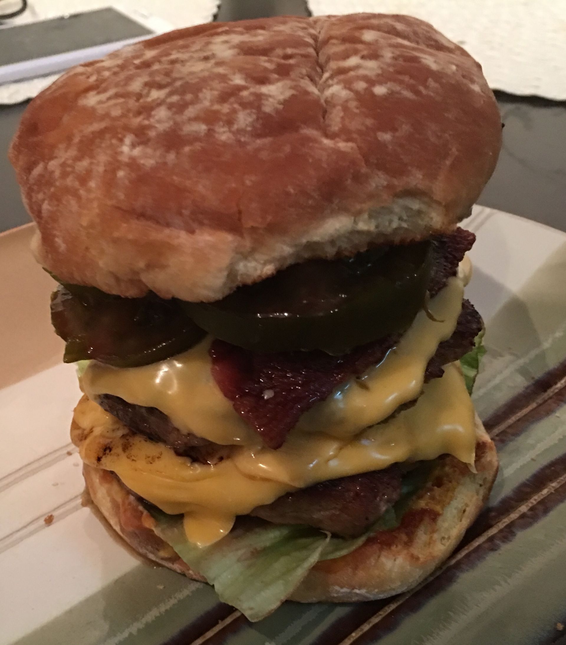 A close up of a hamburger on a plate