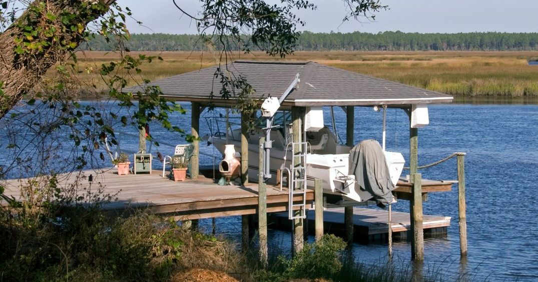 Boat Dock in Winter — Hot Springs, AR — Russell Electric Service