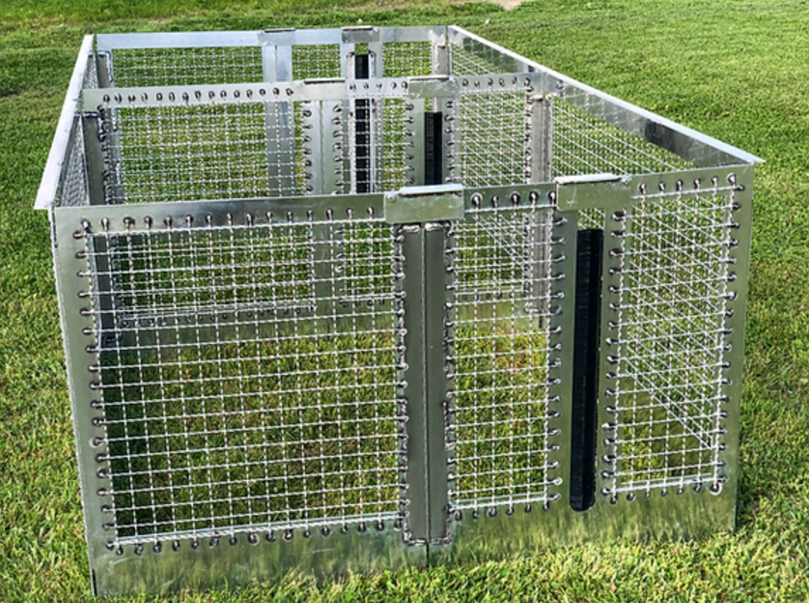 Feed Trial Mini Pen outdoors.