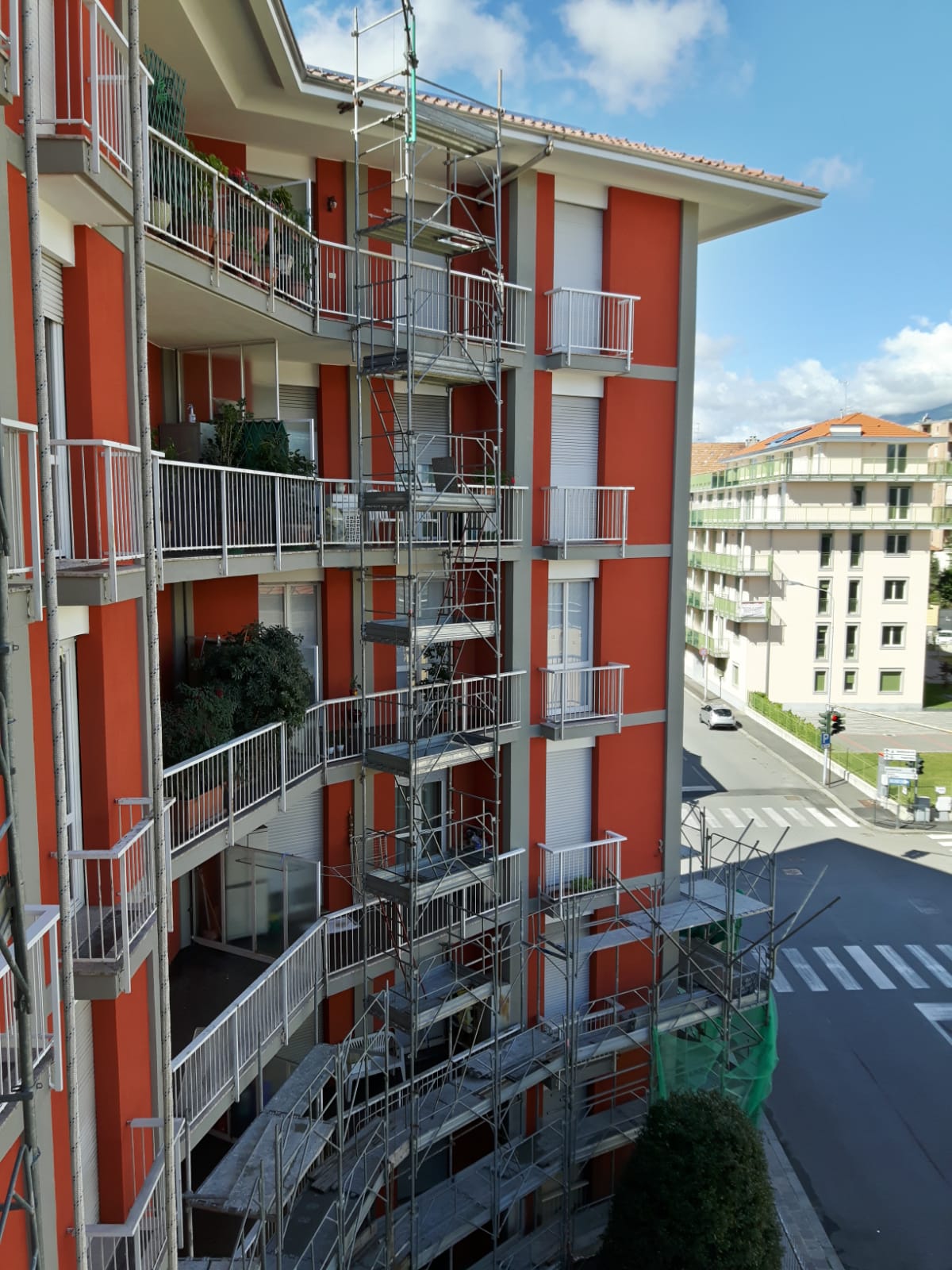 Palazzo con struttura arcuata