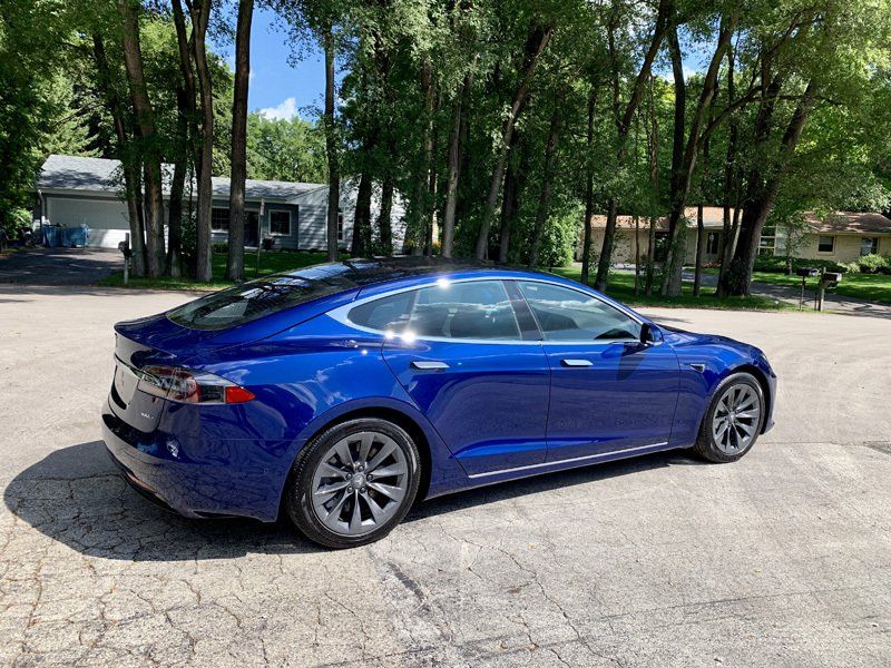 Tesla Model S Deep Blue Metallic