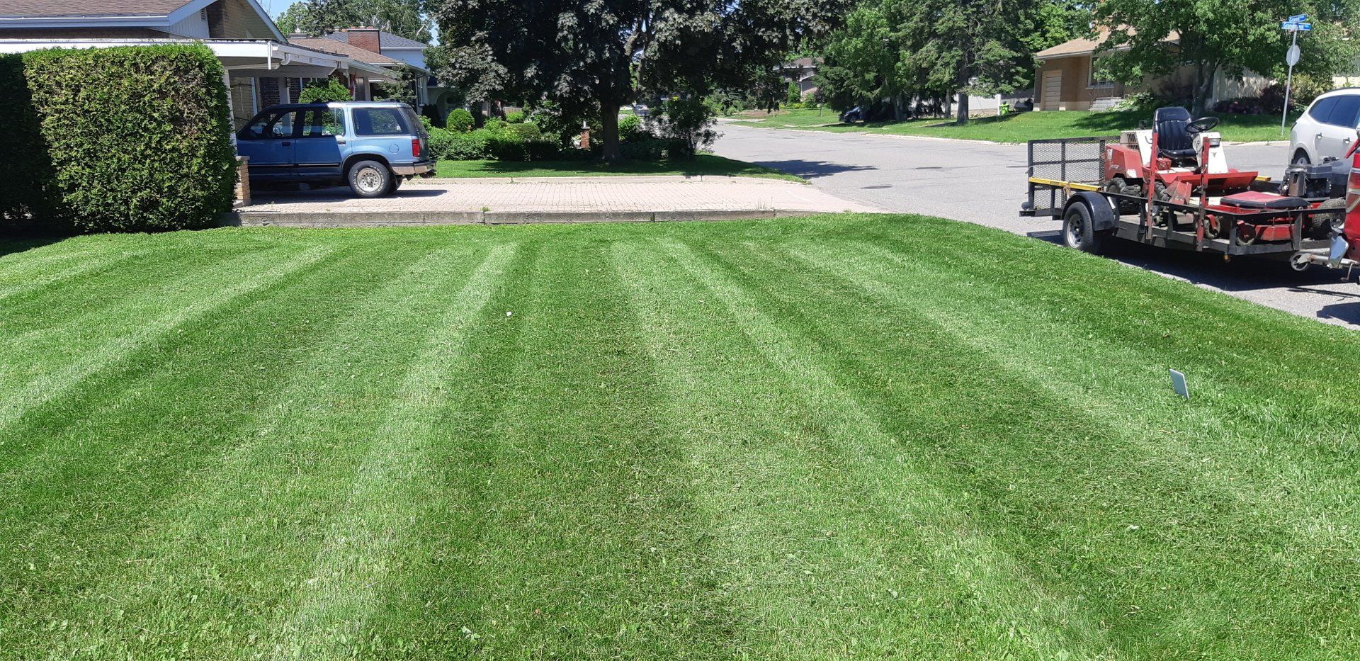 Lawn Care & Yard Maintenance Services in Sault Ste. Marie Topaz Lawn Care & Yard Maintenance Services in Sault Ste. Marie Topaz