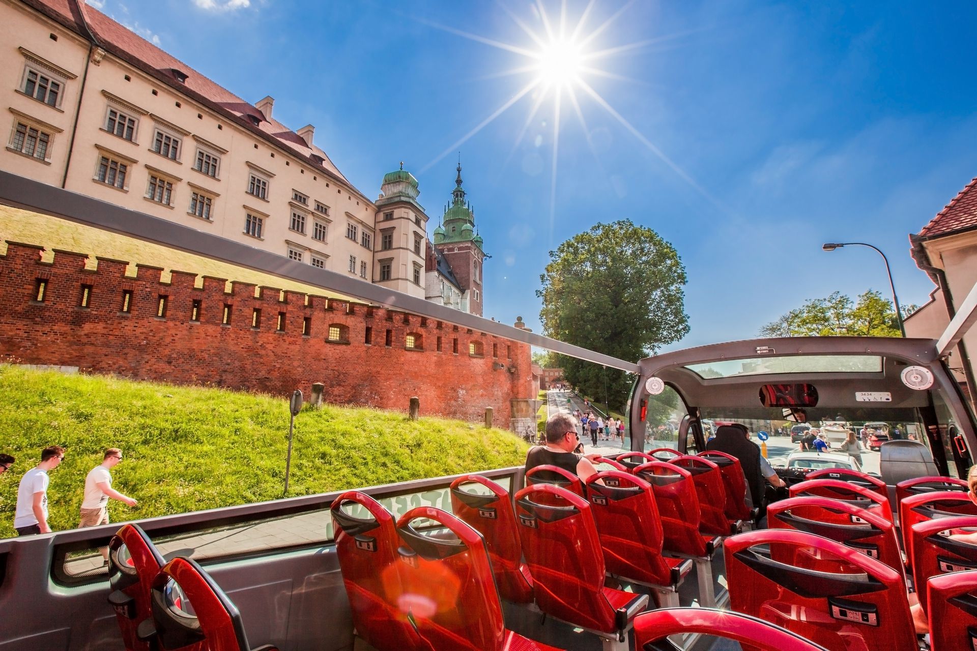 Hop-On Hop-Off bus Krakow — sightseeing bus tour covering all major attractions
