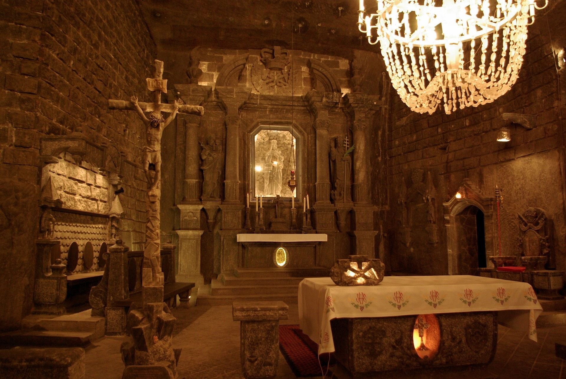Wieliczka Salt Mine — carved salt statues on the tourist route
