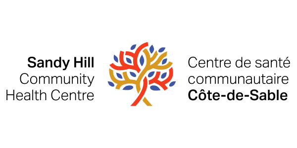 Un logo pour le centre de santé communautaire de Sandy Hill avec un arbre au milieu.