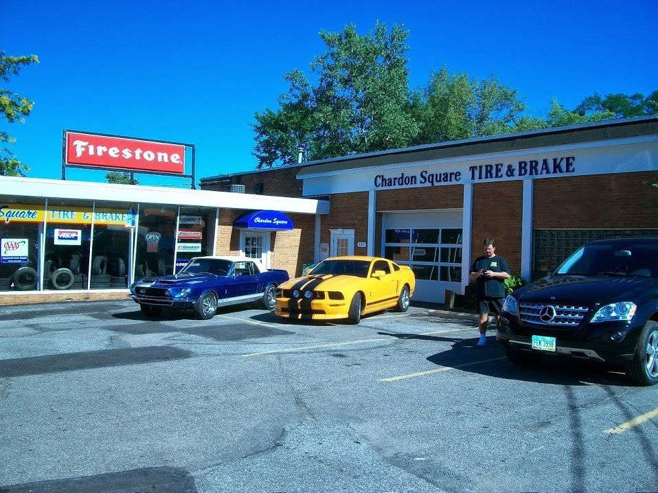 Oil Change & Lube Service Chardon OH Chardon Square Tire & Brake