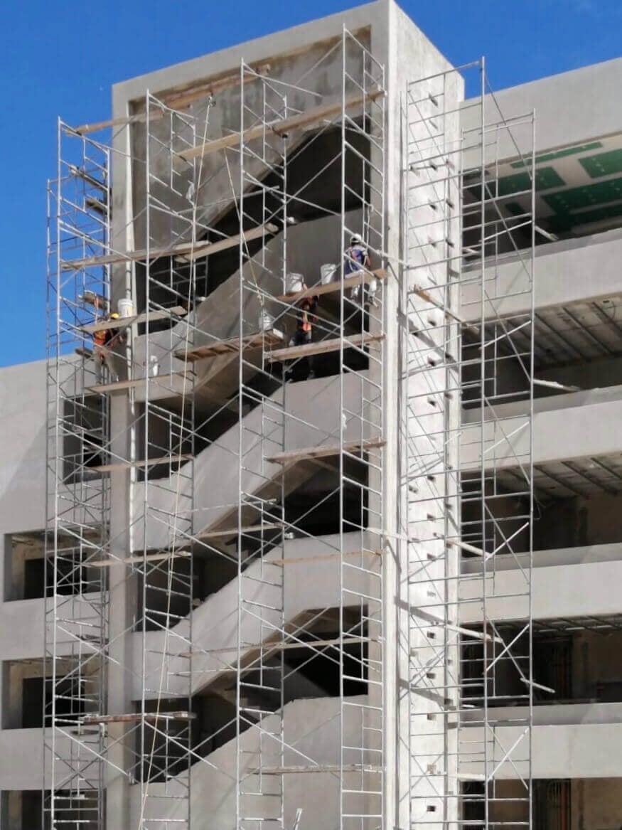 ANDAMIOS Y EQUIPOS PARA LA CONSTRUCCIÓN