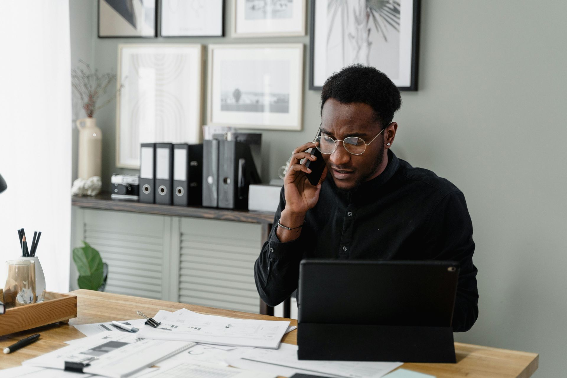 business man on phone
