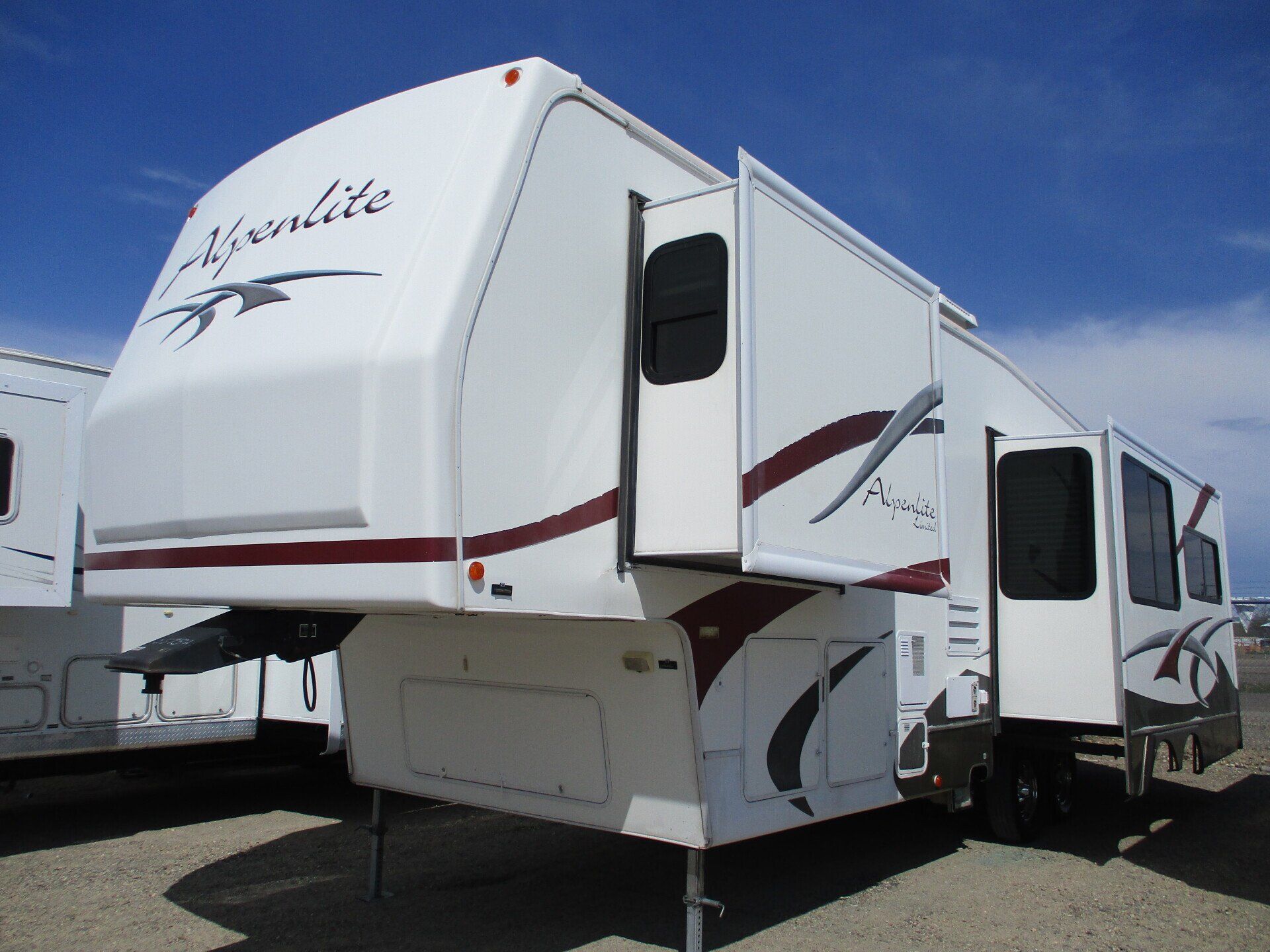 Sales Ontario, OR Rocking R Campers LLC