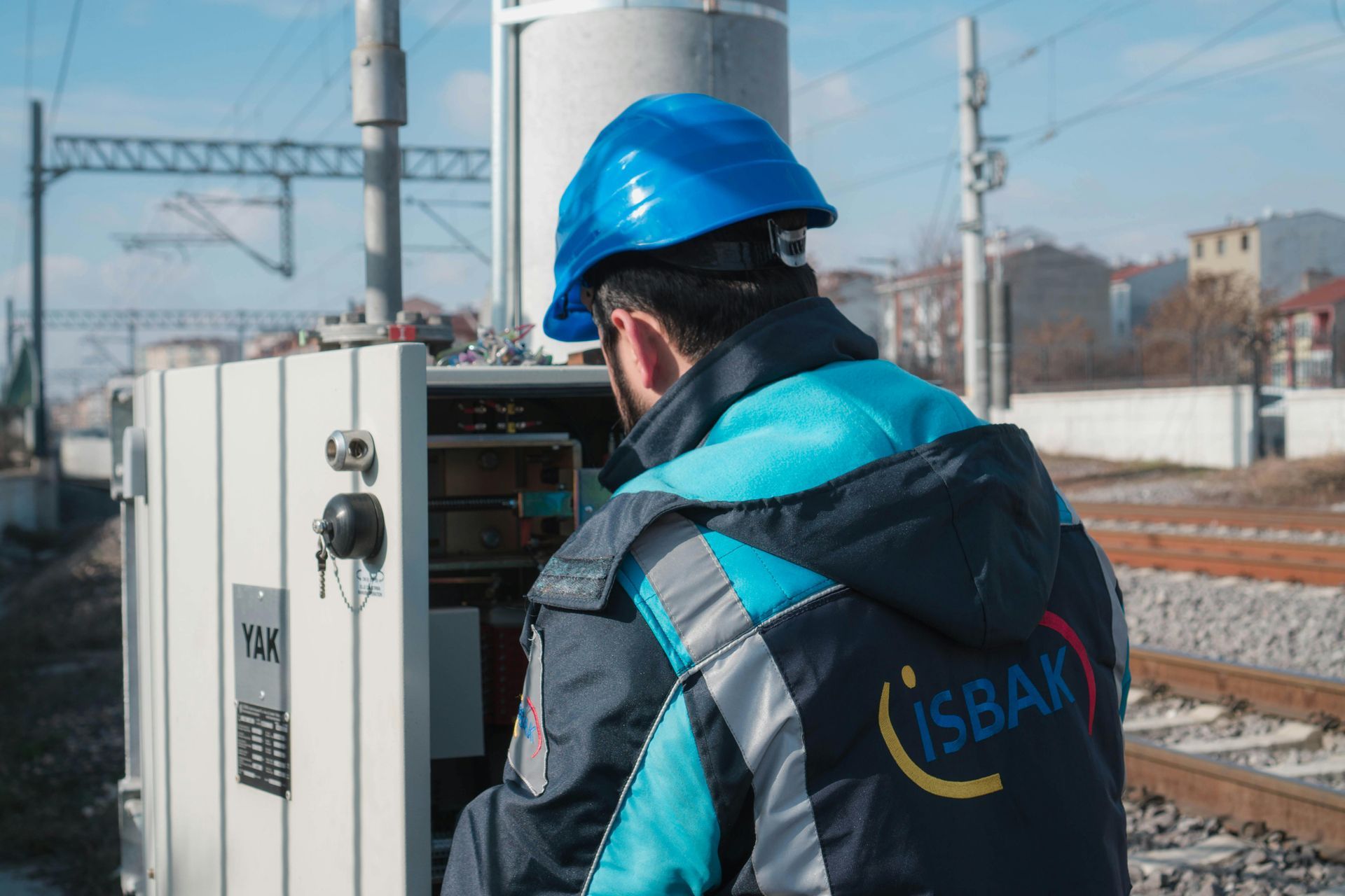 What is an Industrial Electrical Panel? Types and Functions Explained