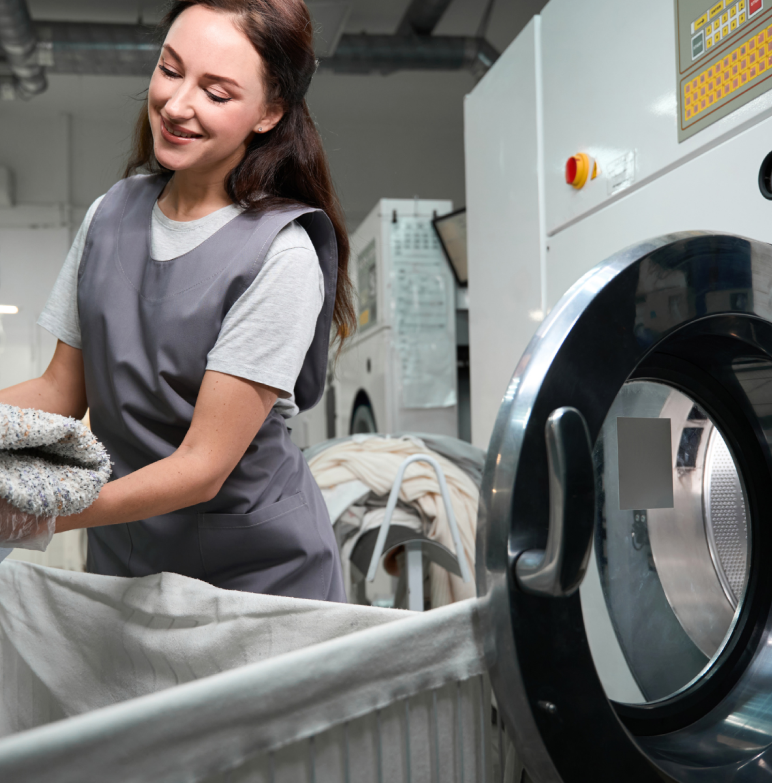 A cartoon of a man holding an iron and a can of starch