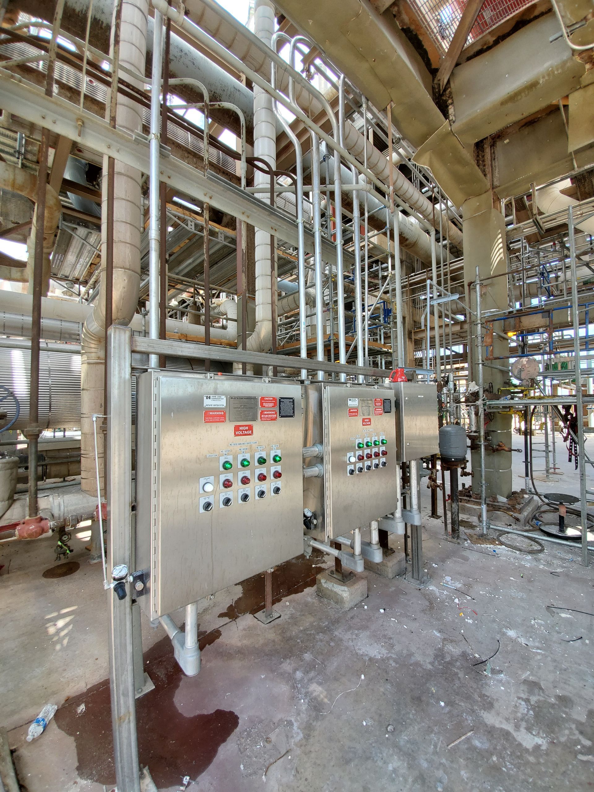 A Stainless Steel Box With Switches - Woodward, OK - Moyer Electric