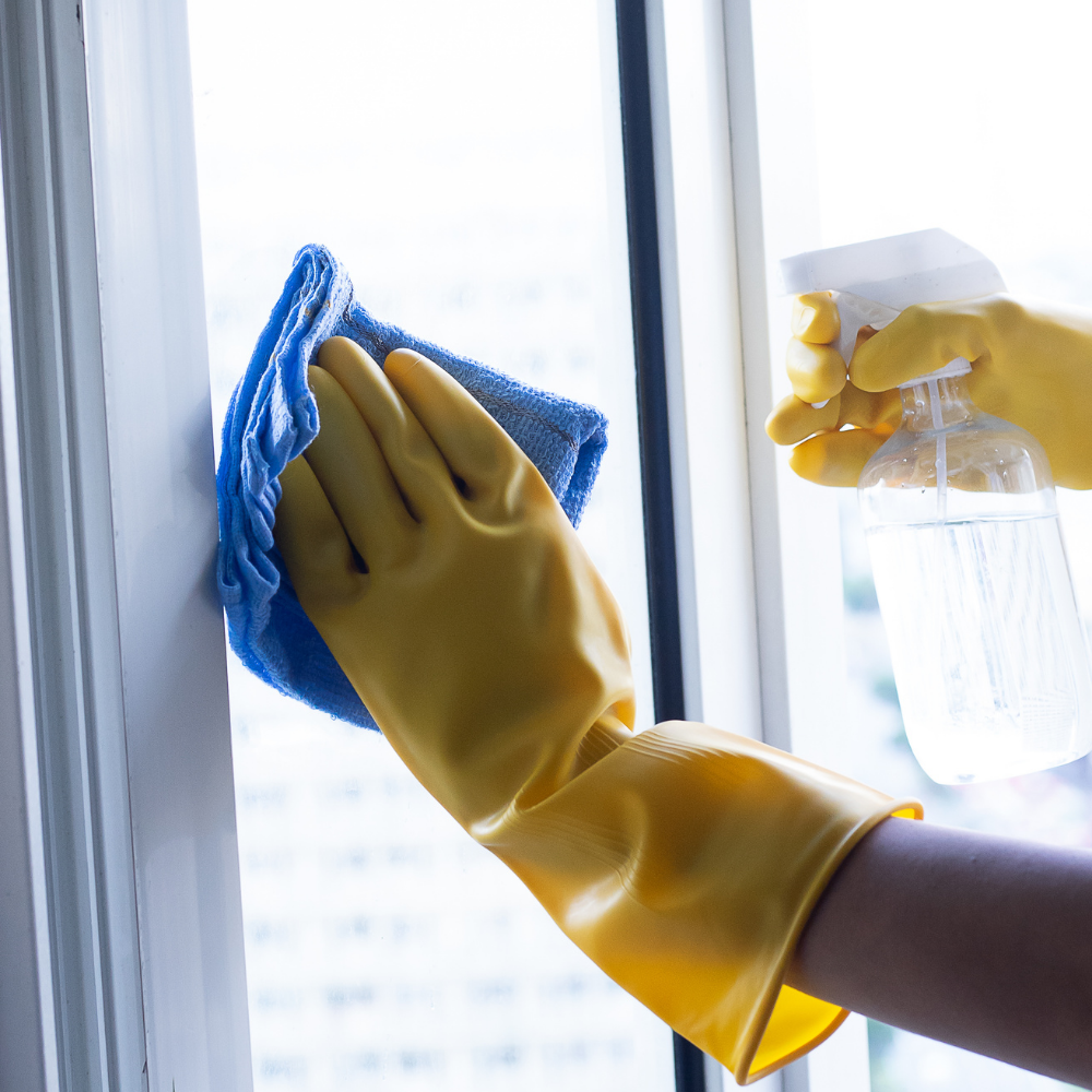 interior window cleaning img