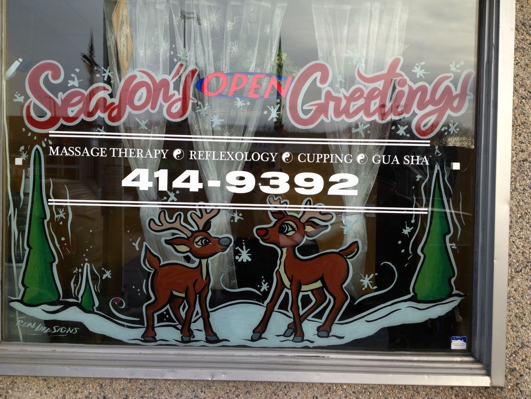 A window with two reindeer and the number 41493932 on it