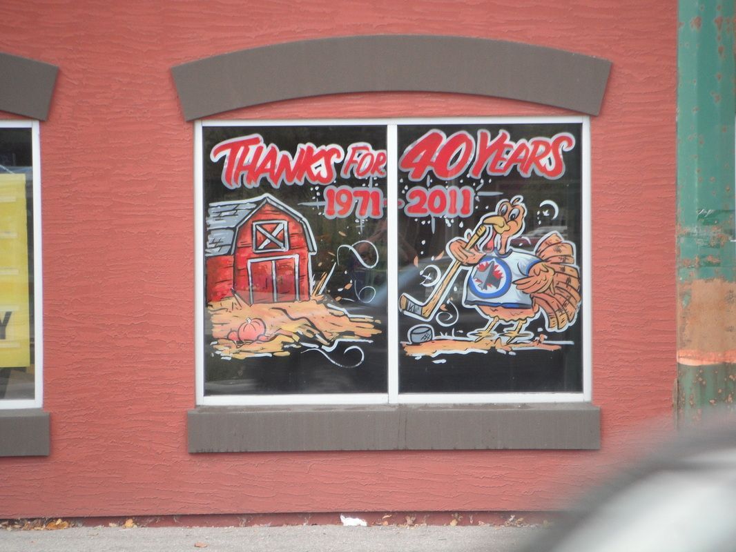 A sign on a building that says thanks for 40 years