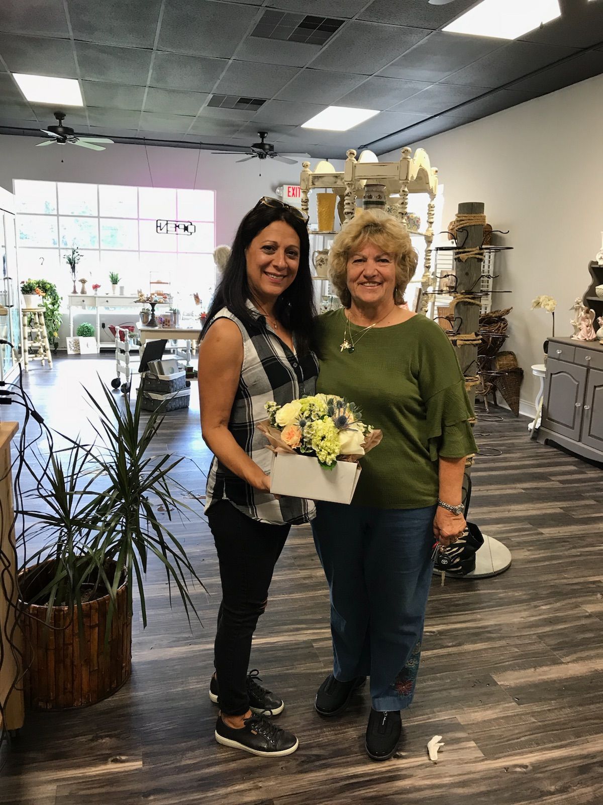 Vinyl Plank flooring-Commercial