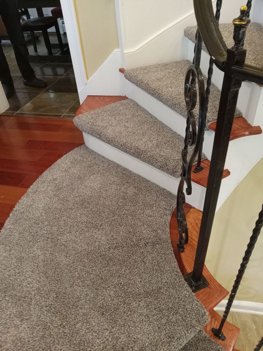 Carpet runners for steps, custom