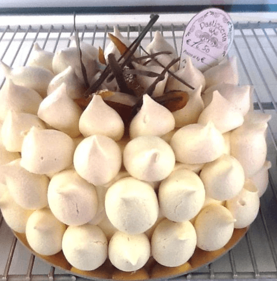 torta con meringhe