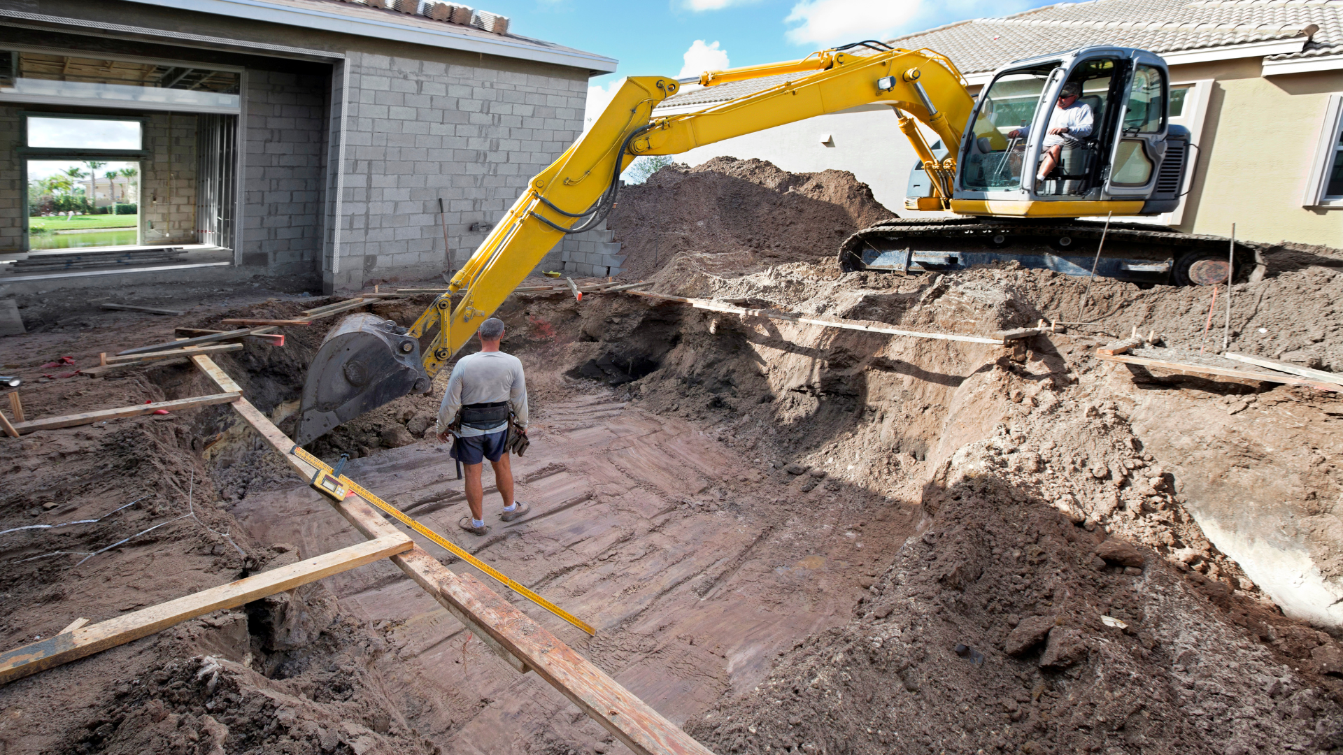 Pool construction gold coast