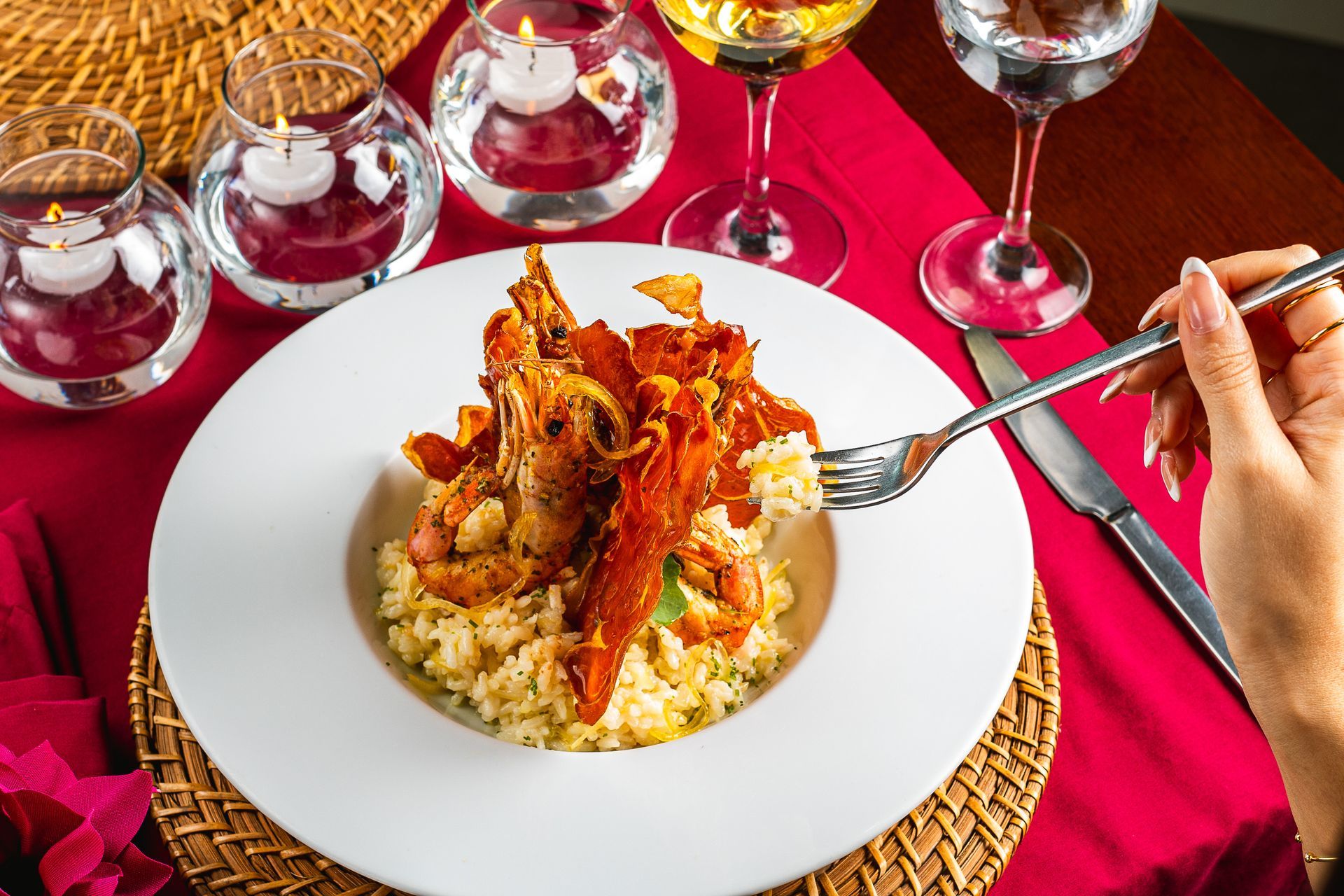 Bar e serviço de praia - Kembali Hotel