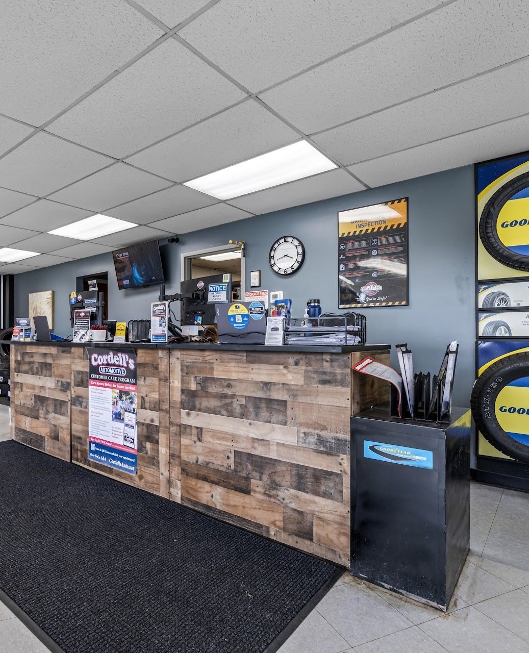 Rochester Front Desk | Cordell's Automotive Service & Tire