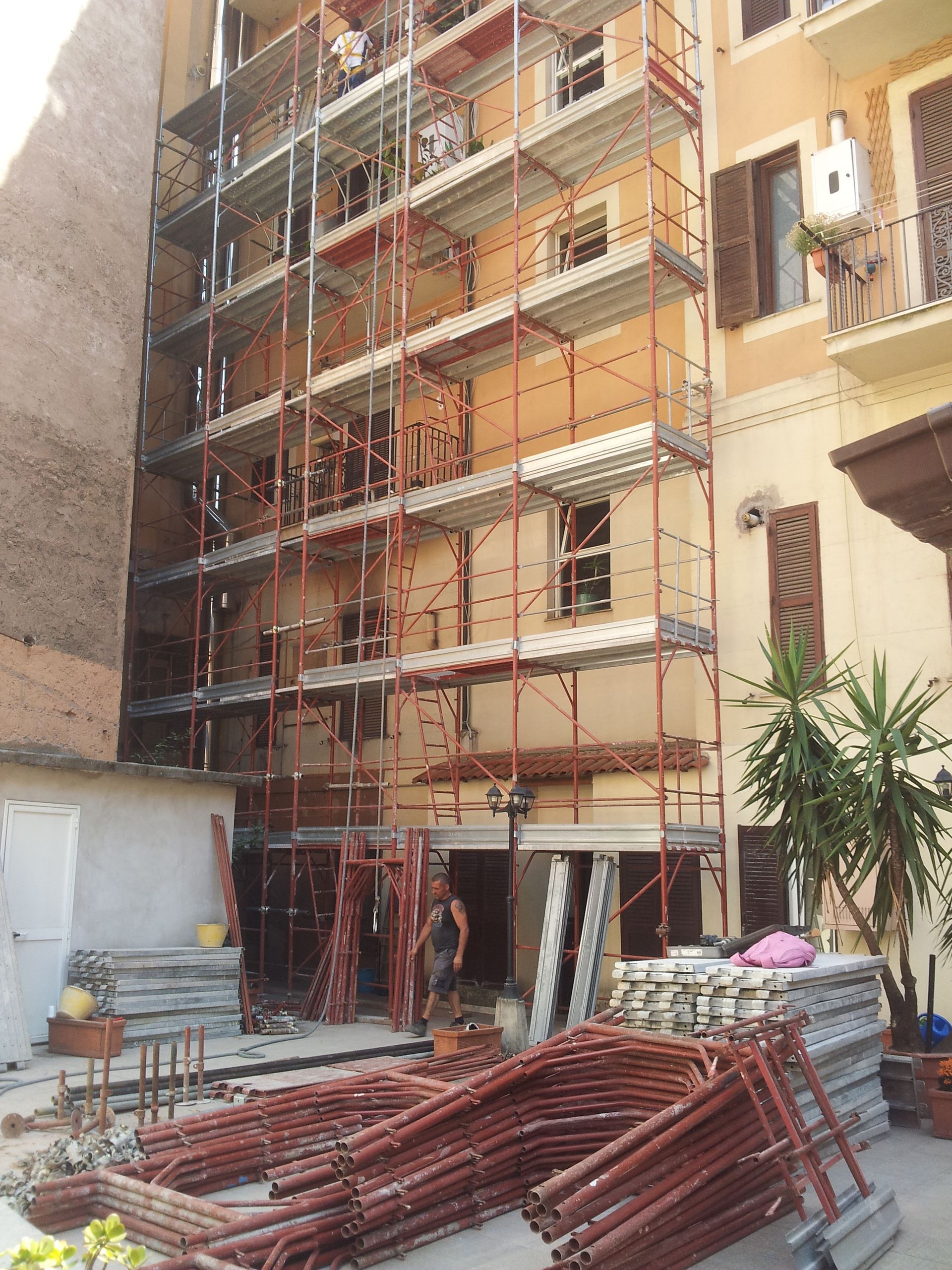 Condominio Piazza Re di Roma