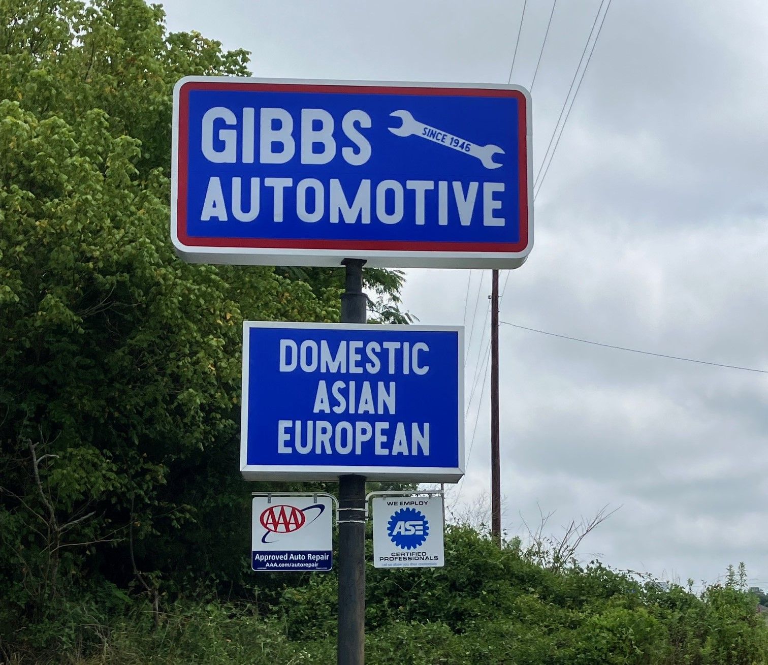 Gibbs Automotive Sign