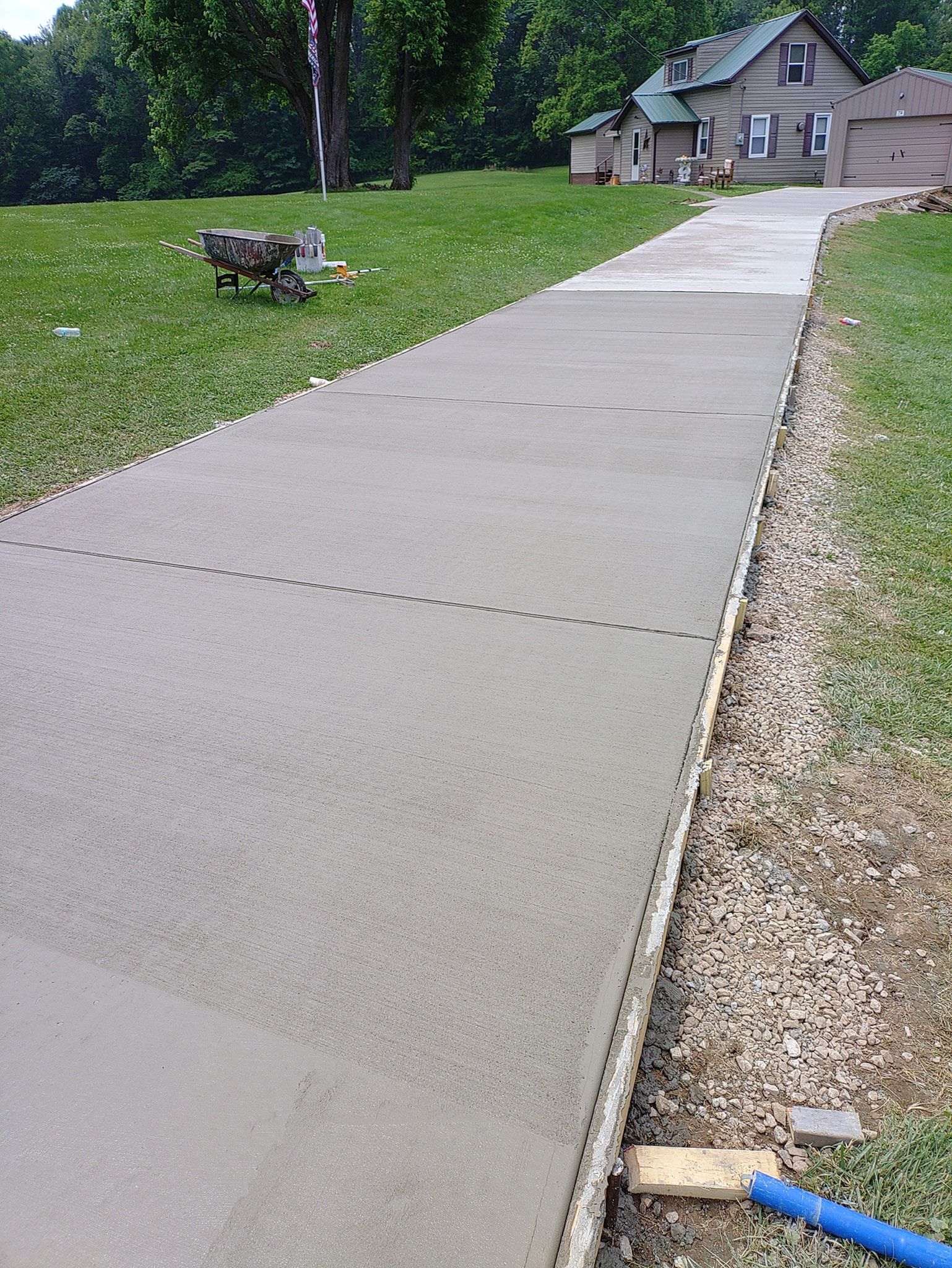 Concrete Slab & Driveway Installation in Albany, OH 