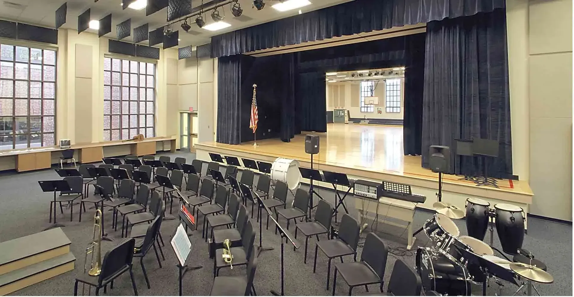 Mauro_sheridan_interior_band_room_stage