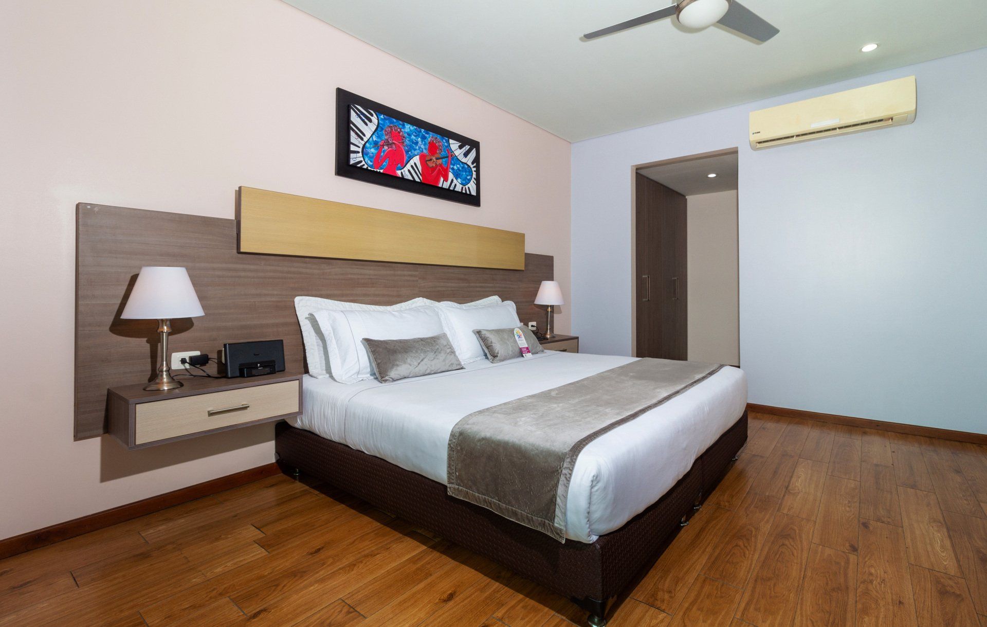 hoteles en monteria baroca suite presidencial