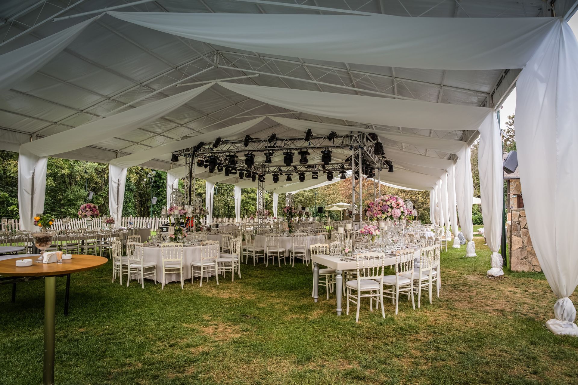 Outdoor wedding reception