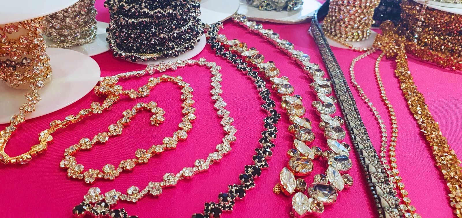 merceria, vendita bottoni e accessori