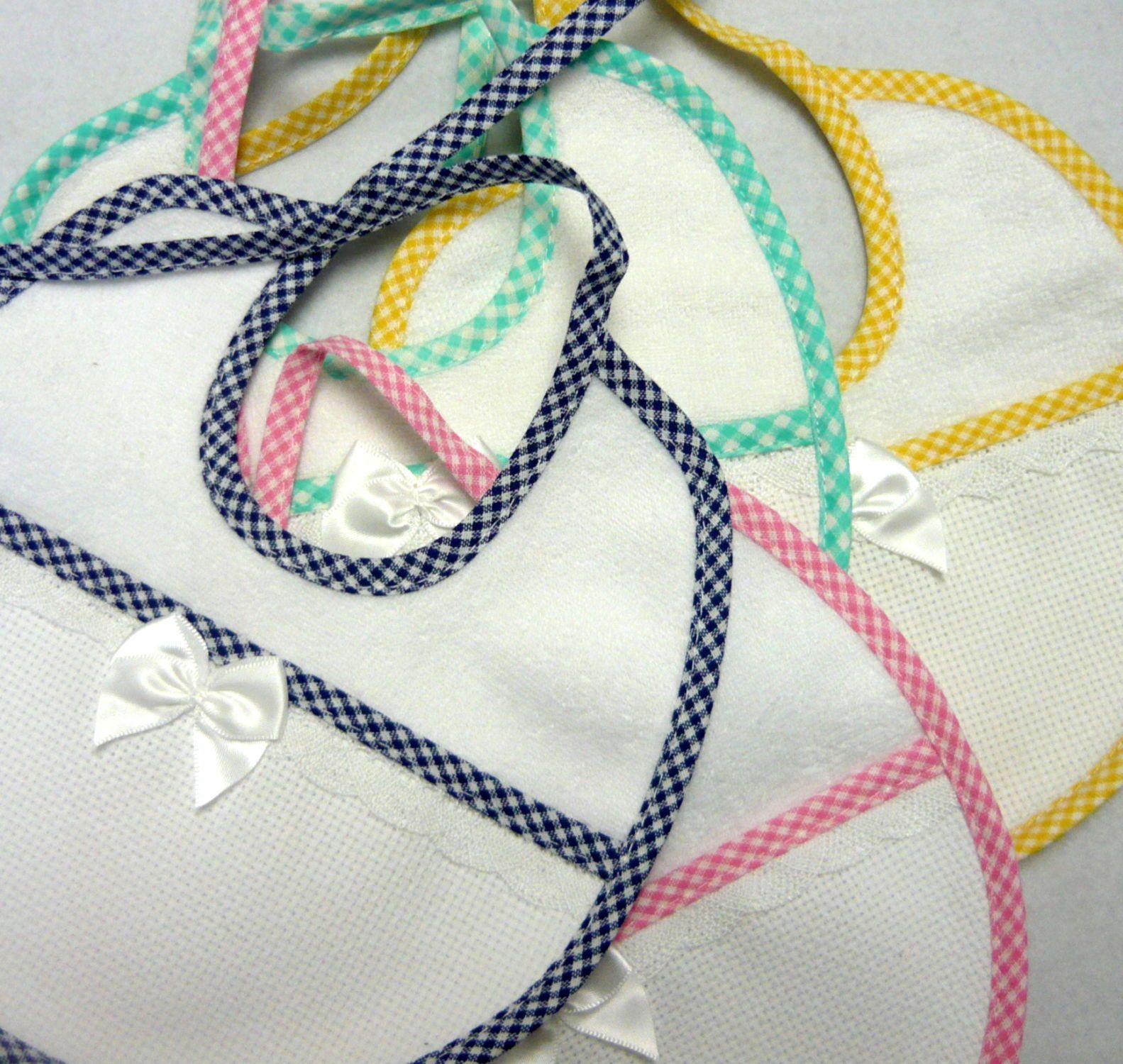 Ricamo e articoli per l’asilo