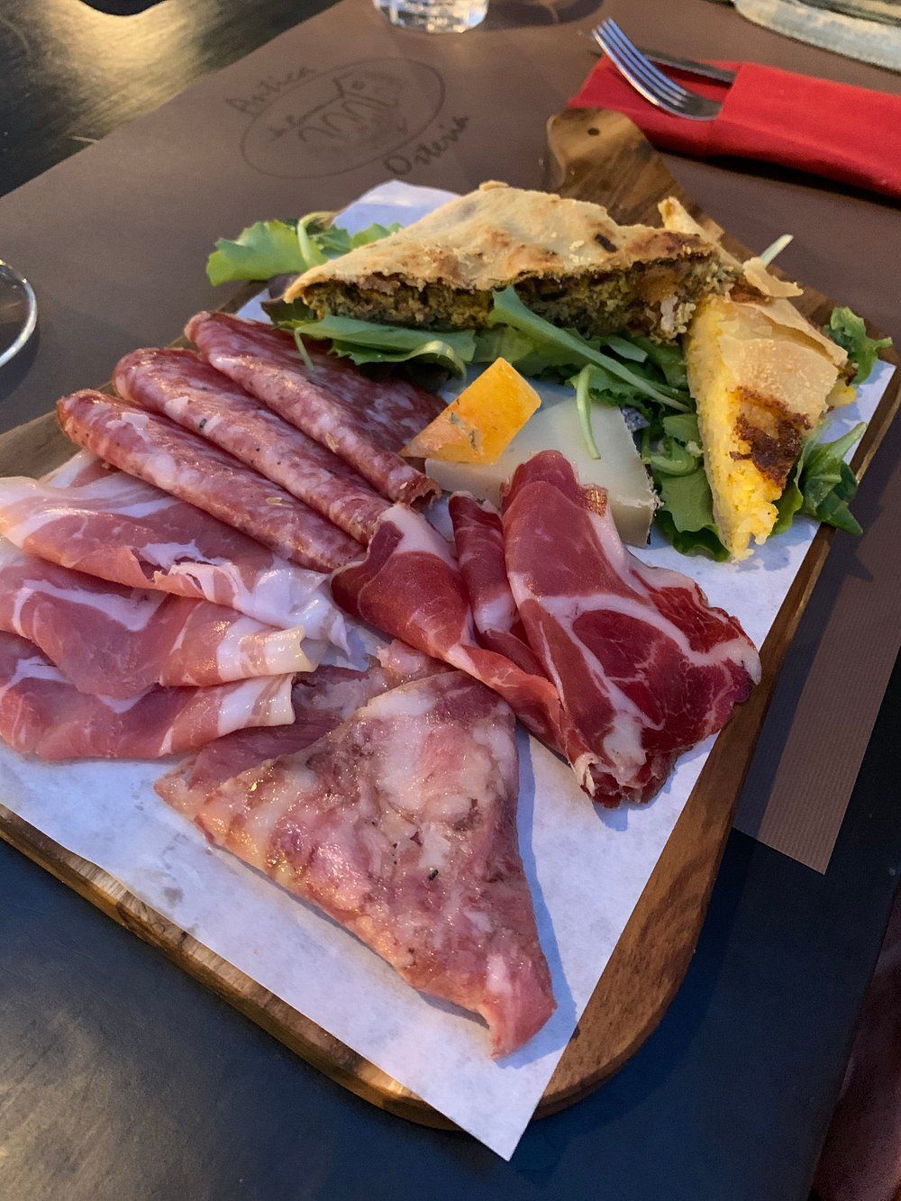 antipasti salumi e formaggi misti