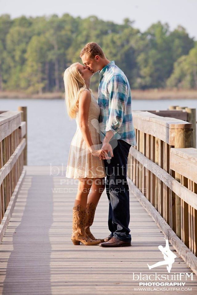 Romantic Couple Kissing — Ft. Walton Beach, FL — Blacksuit FM Photography & Design