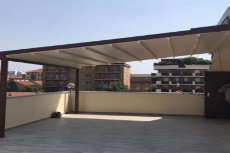 Pergole a Torino per terrazzo privato