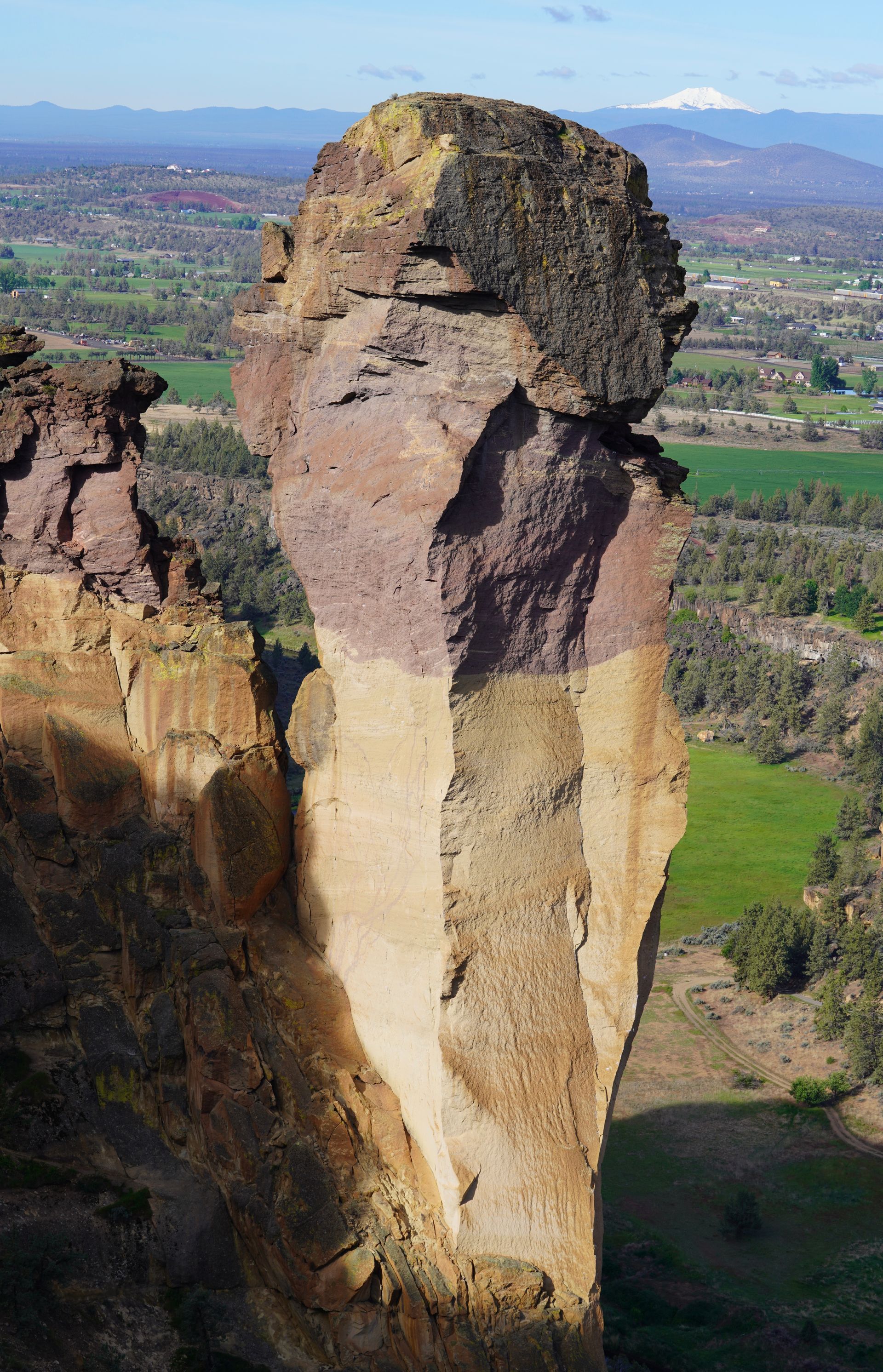 Watts Rocks Monkey Face, Watts Rocks, Smith Rock, adventure, Alan Watts, Smith Rock State Park, beauty, rock formations, scenic trails, exploration, one-on-one sessions, public speaking engagements, hiking tours, group adventures, thrill of adventure