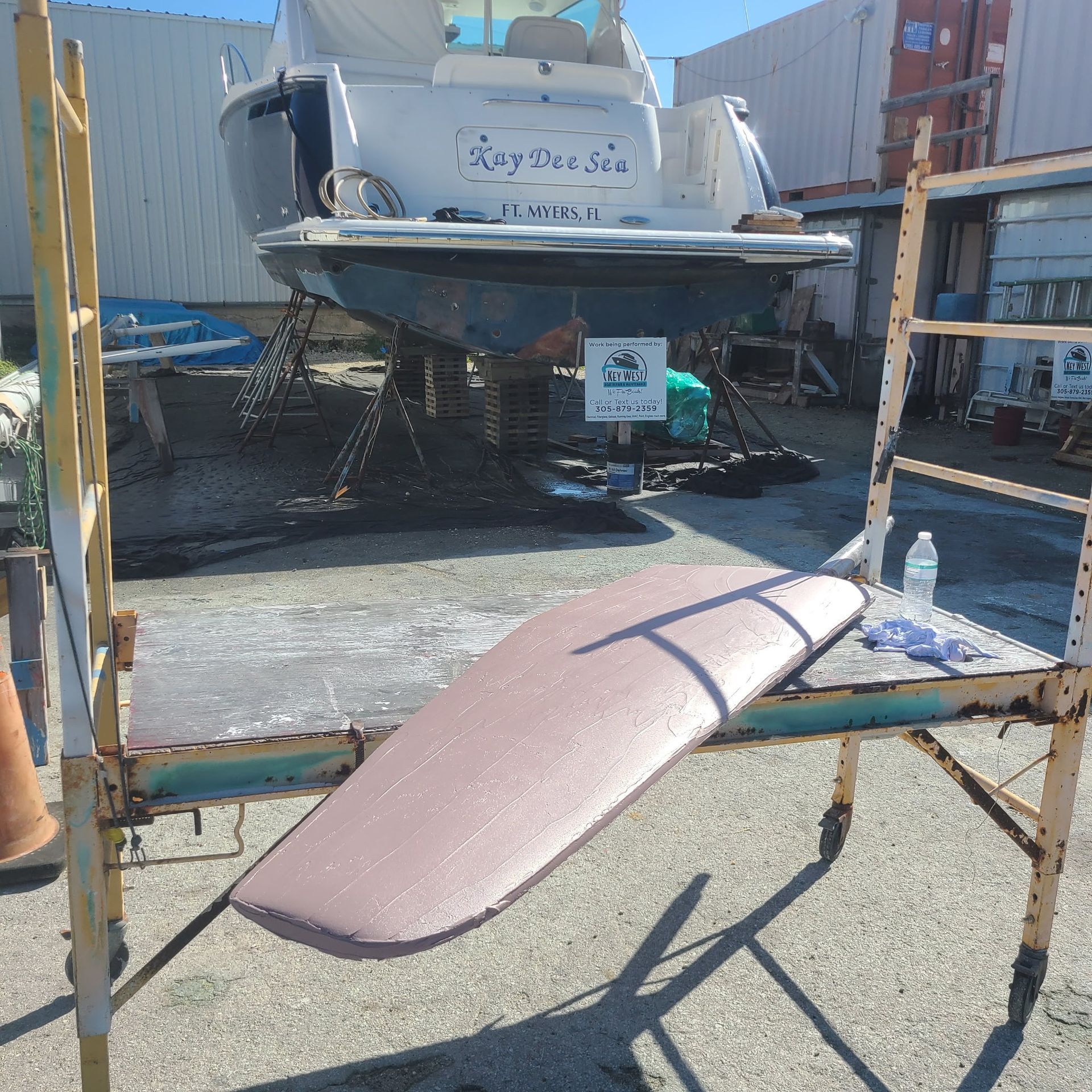 A boat that has the word sea on it