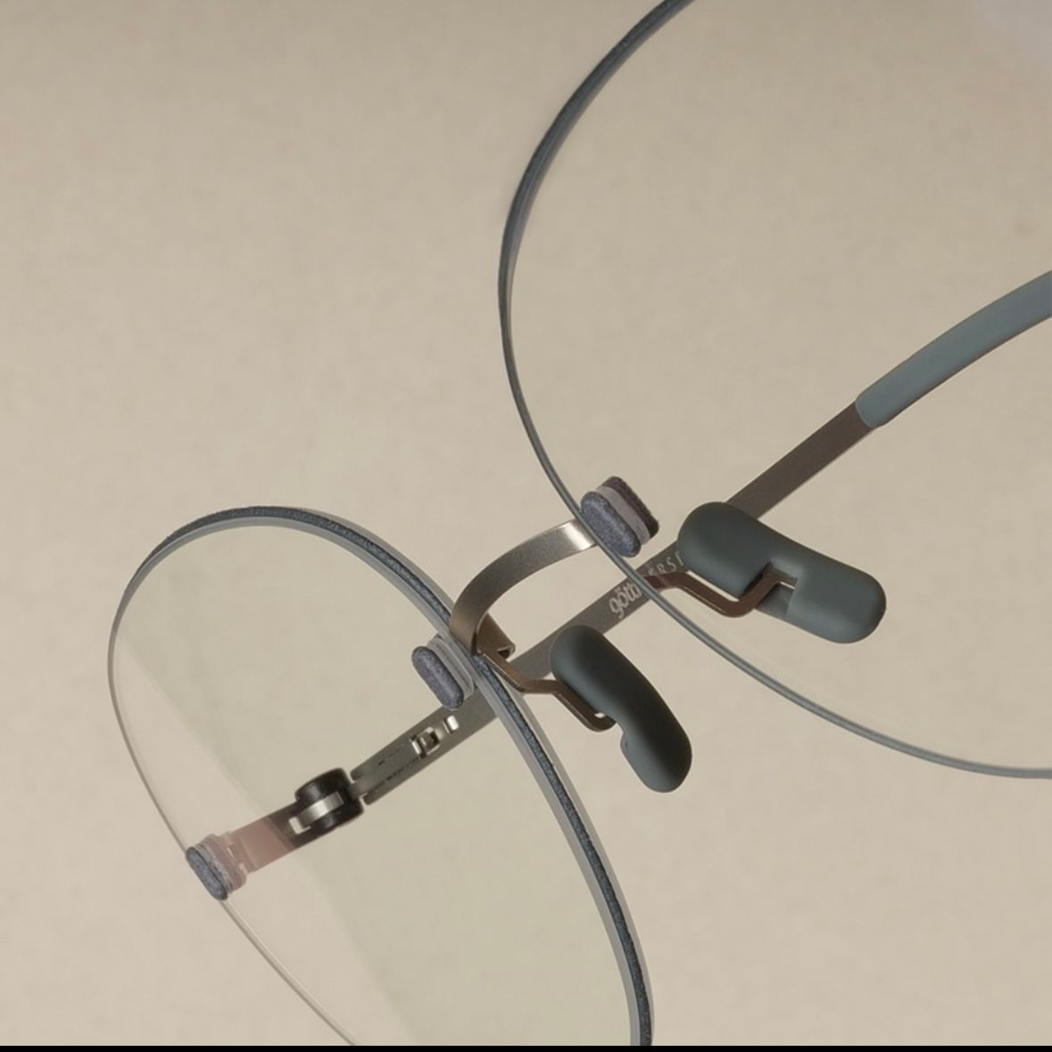 Rimless Gotti frames