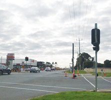 Road intersection at Tarneit Road and Hogans Road
