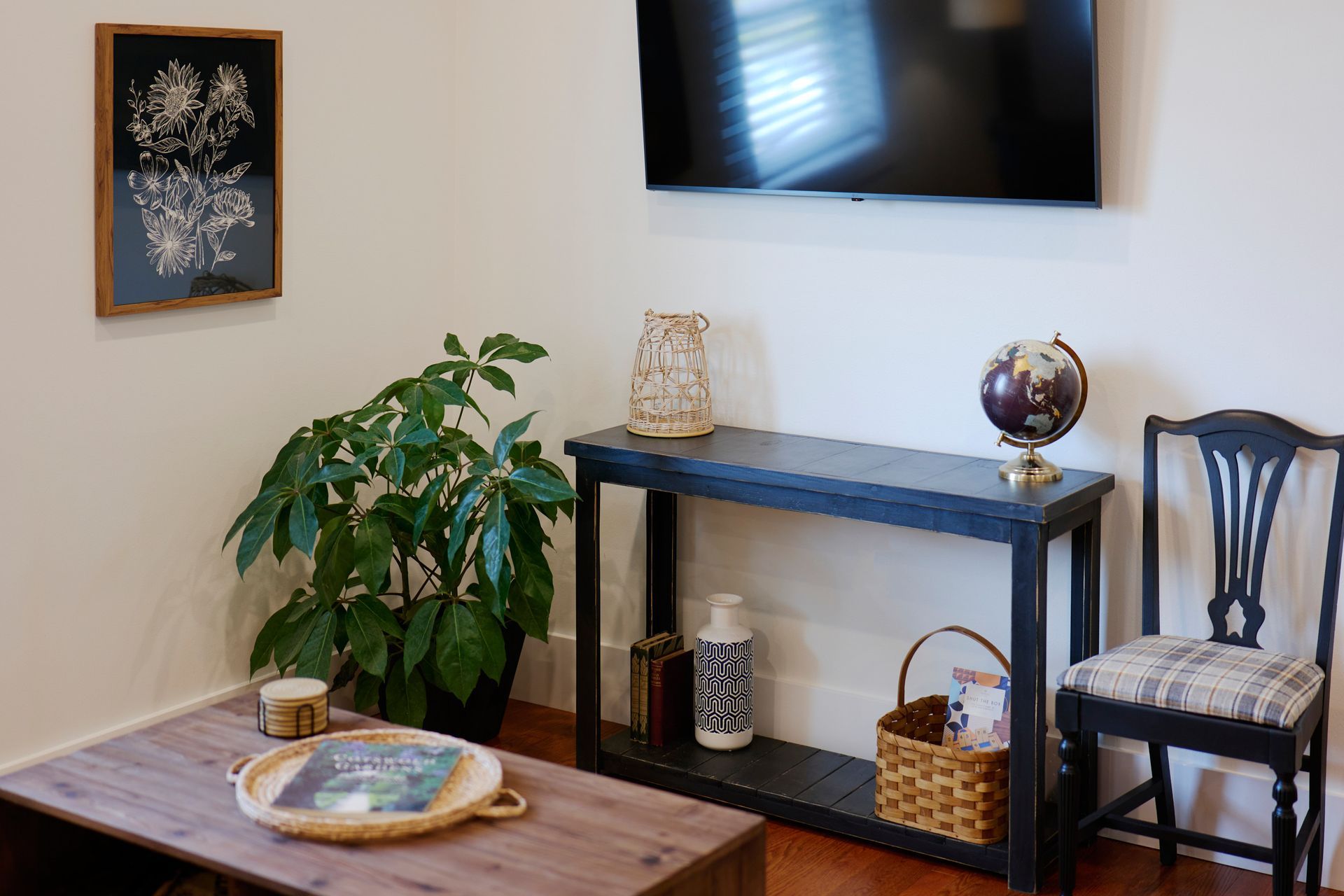 Coffee Table & TV Setup at Three Story Coffee's Short-Term Rental Spot in Mid-Missouri.