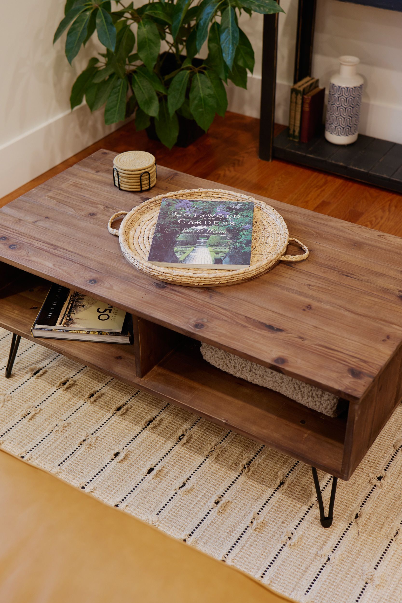 A Wooden Coffee Table at Three Story Coffee's Vacation Rental in Jefferson City, MO.