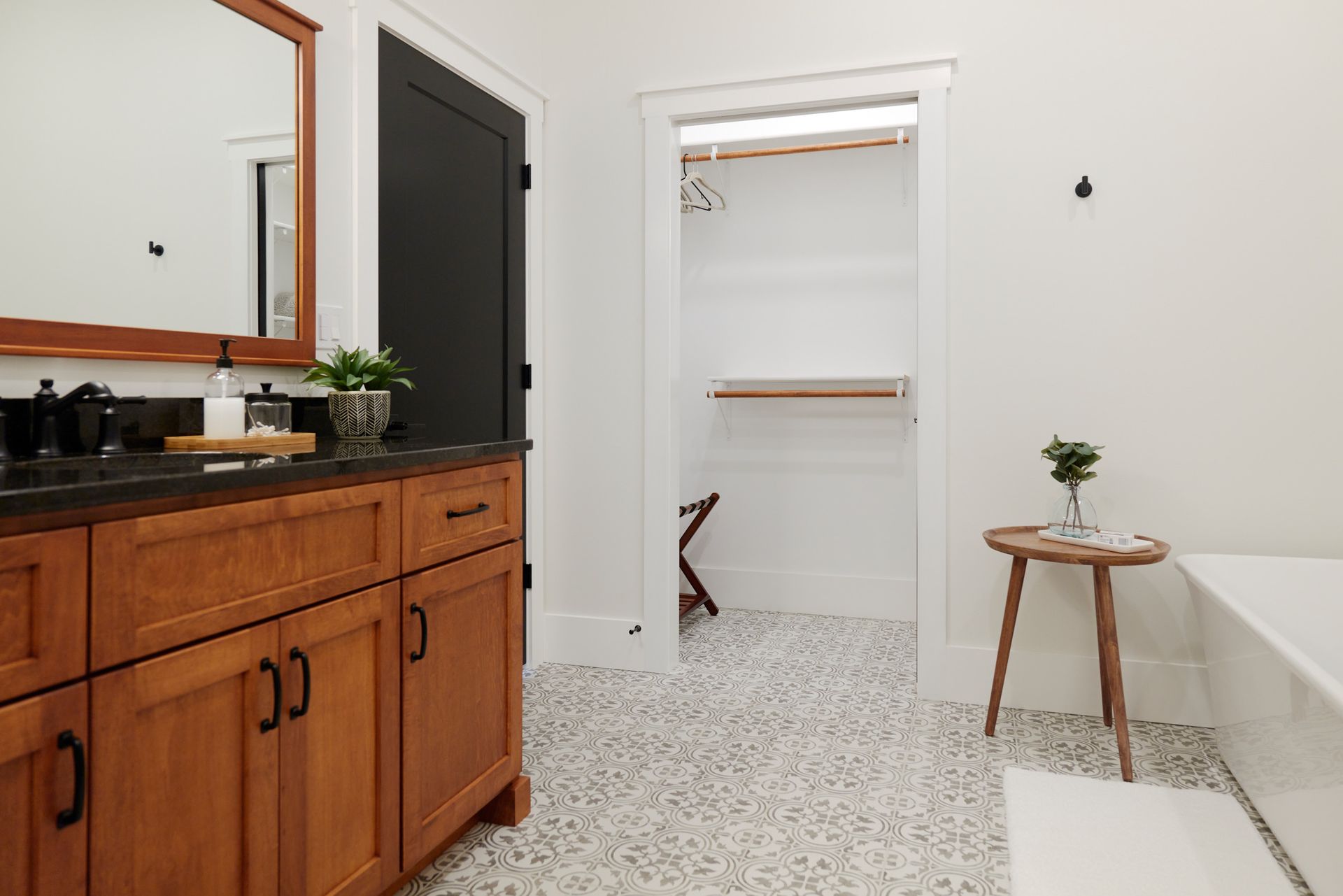 Bathroom Vanity to Three Story Coffee's Vacation Rental in Jefferson City, MO.