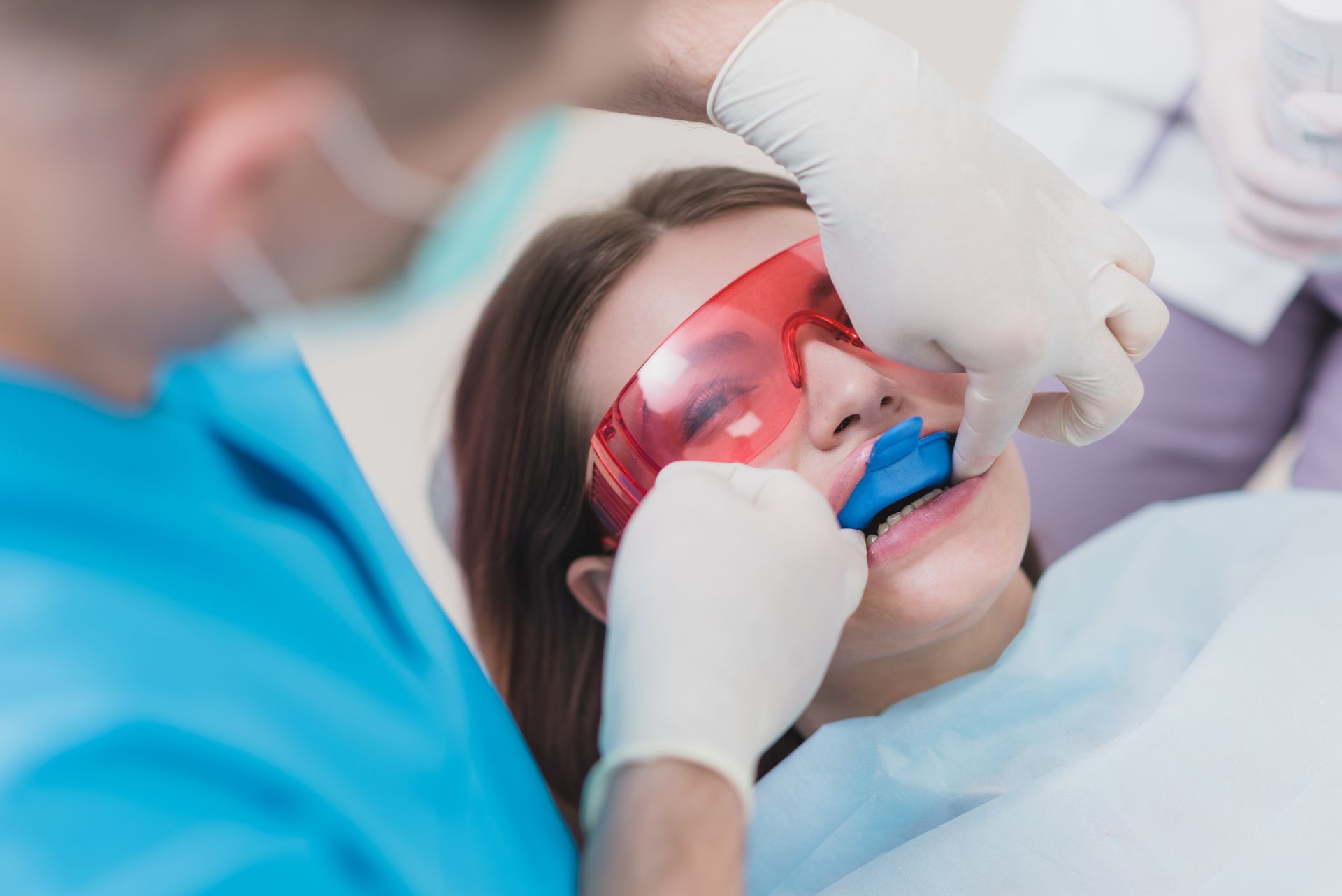 child getting a fluoride treatment on teeth