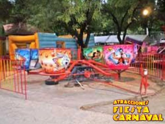 ATRACCIONES FIESTA CARNAVAL - Tazas locas