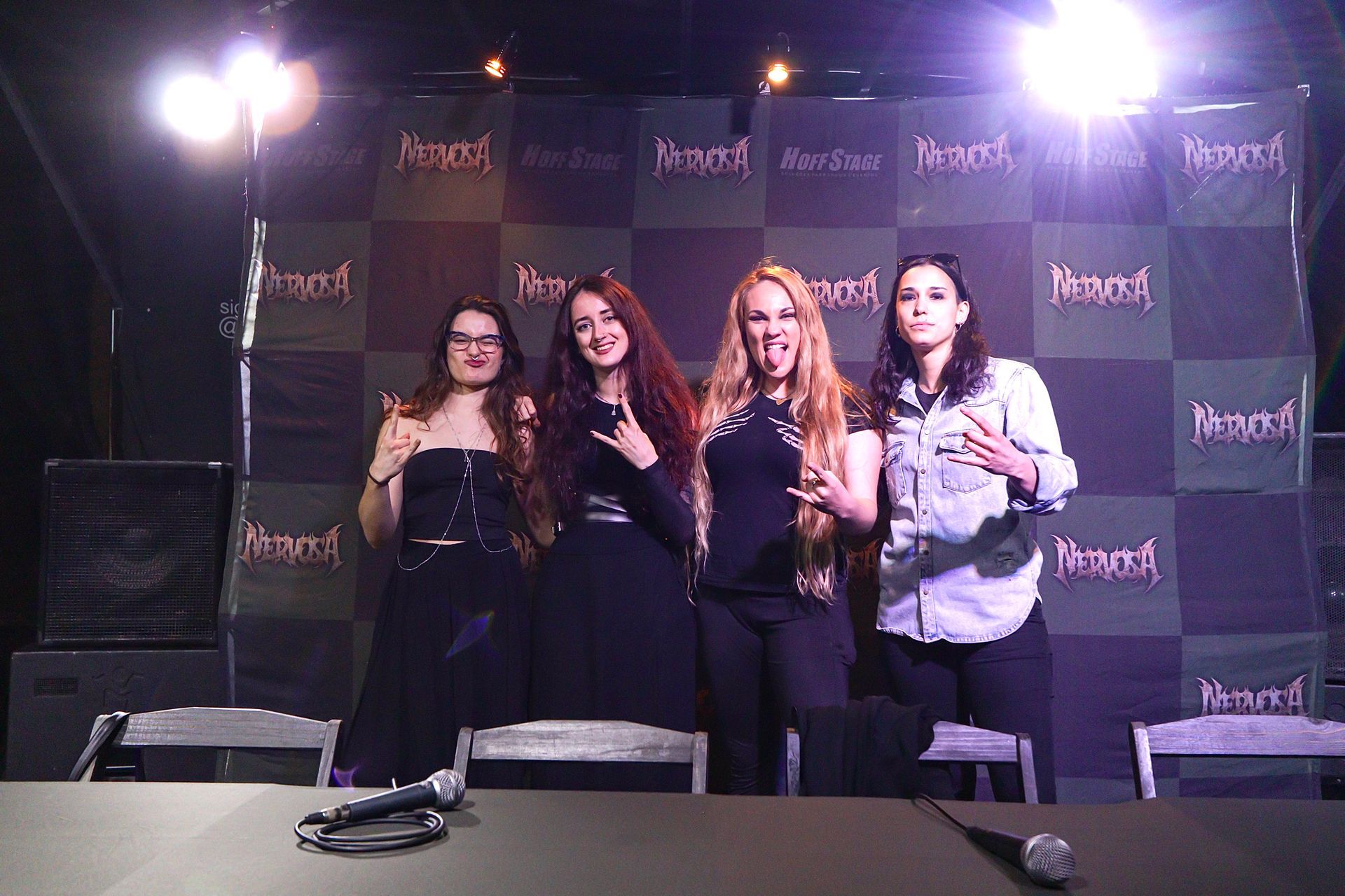 coletiva de imprensa da nervosa