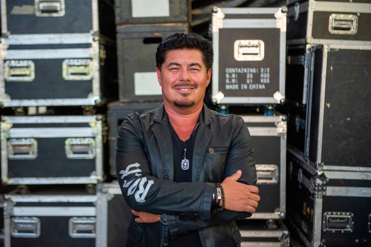 Paulo Baron comenta críticas, explica decisões recentes do Angra e promete novos capítulos da banda