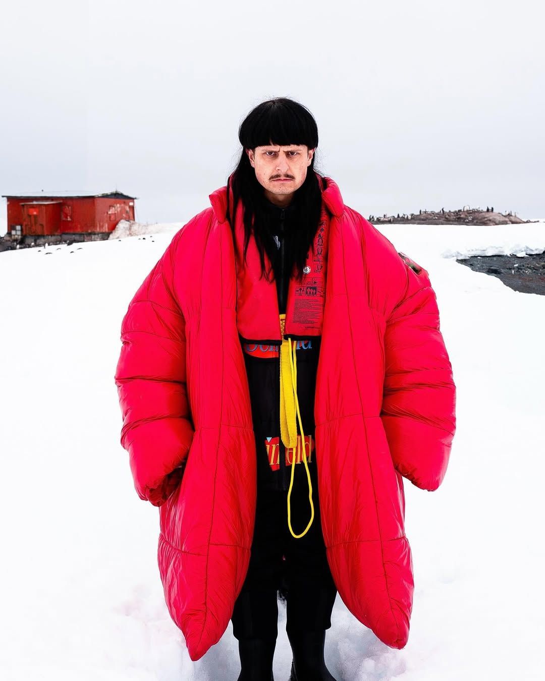 Oliver Tree anuncia primeira turnê mundial com passagem pelo Brasil