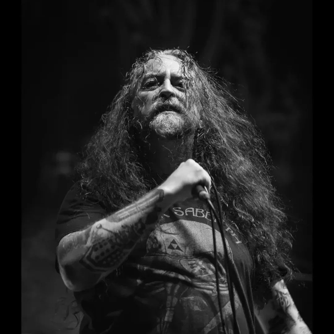 Benediction confirma despedida de Dave Ingram