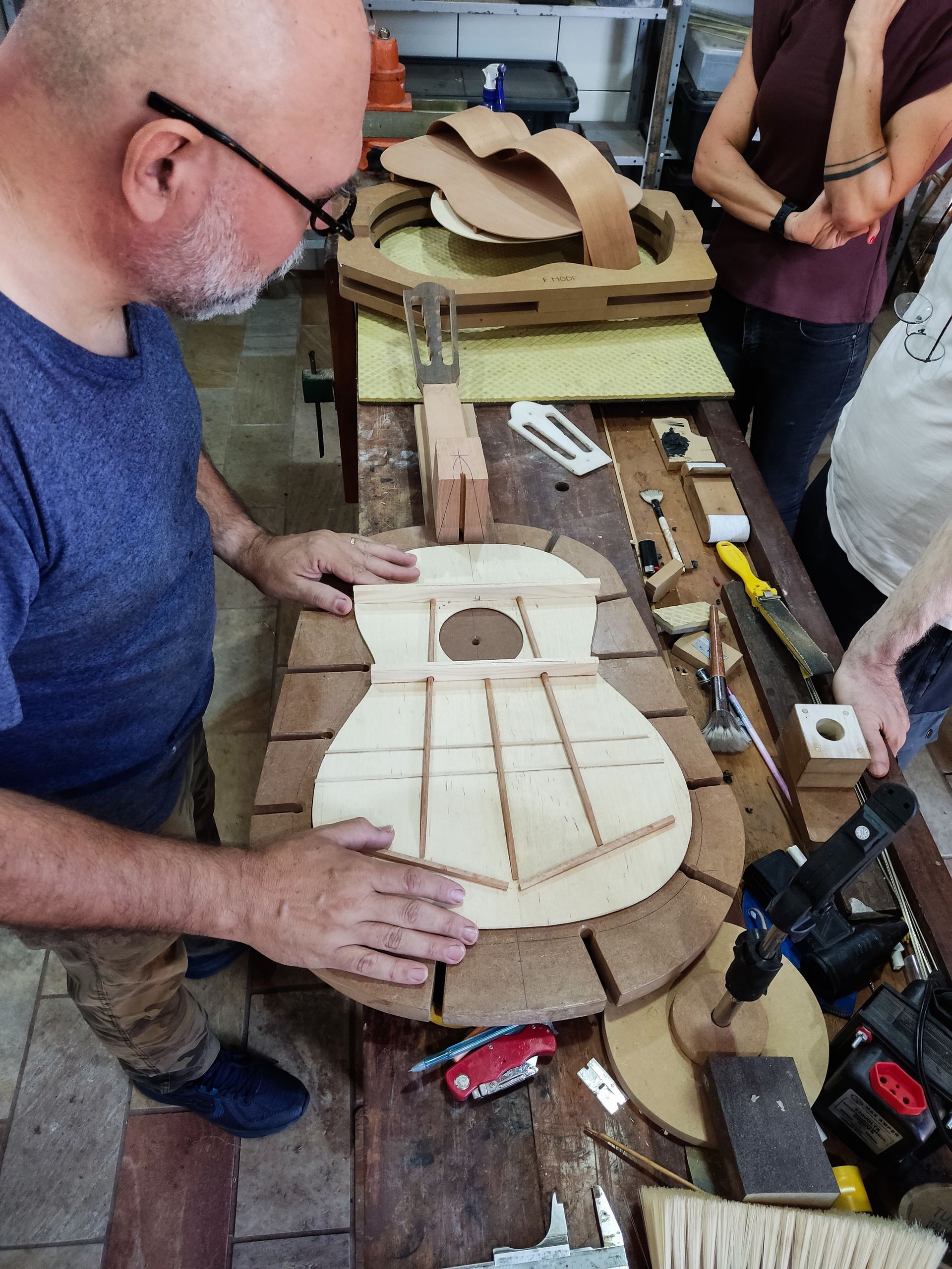 Museu A CASA reabre com exposição sobre instrumentos artesanais da música brasileira